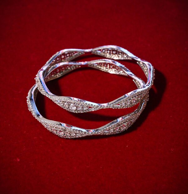 Ladies Bangle - Image 2