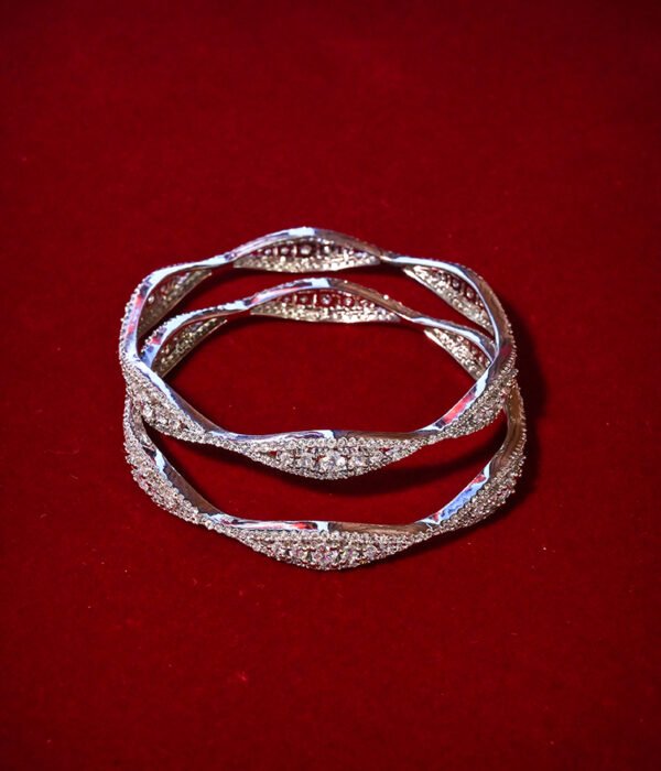 Ladies Bangle - Image 4