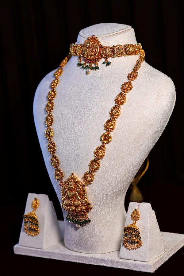 Antique Necklace - Image 4